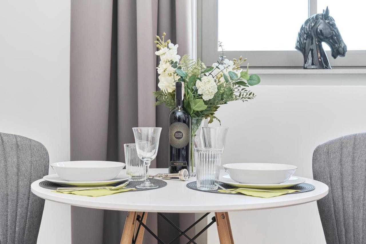 Eleganckie Studia Wyspa Slodowa By Noclegi Renters Wrocław Eksteriør bilde