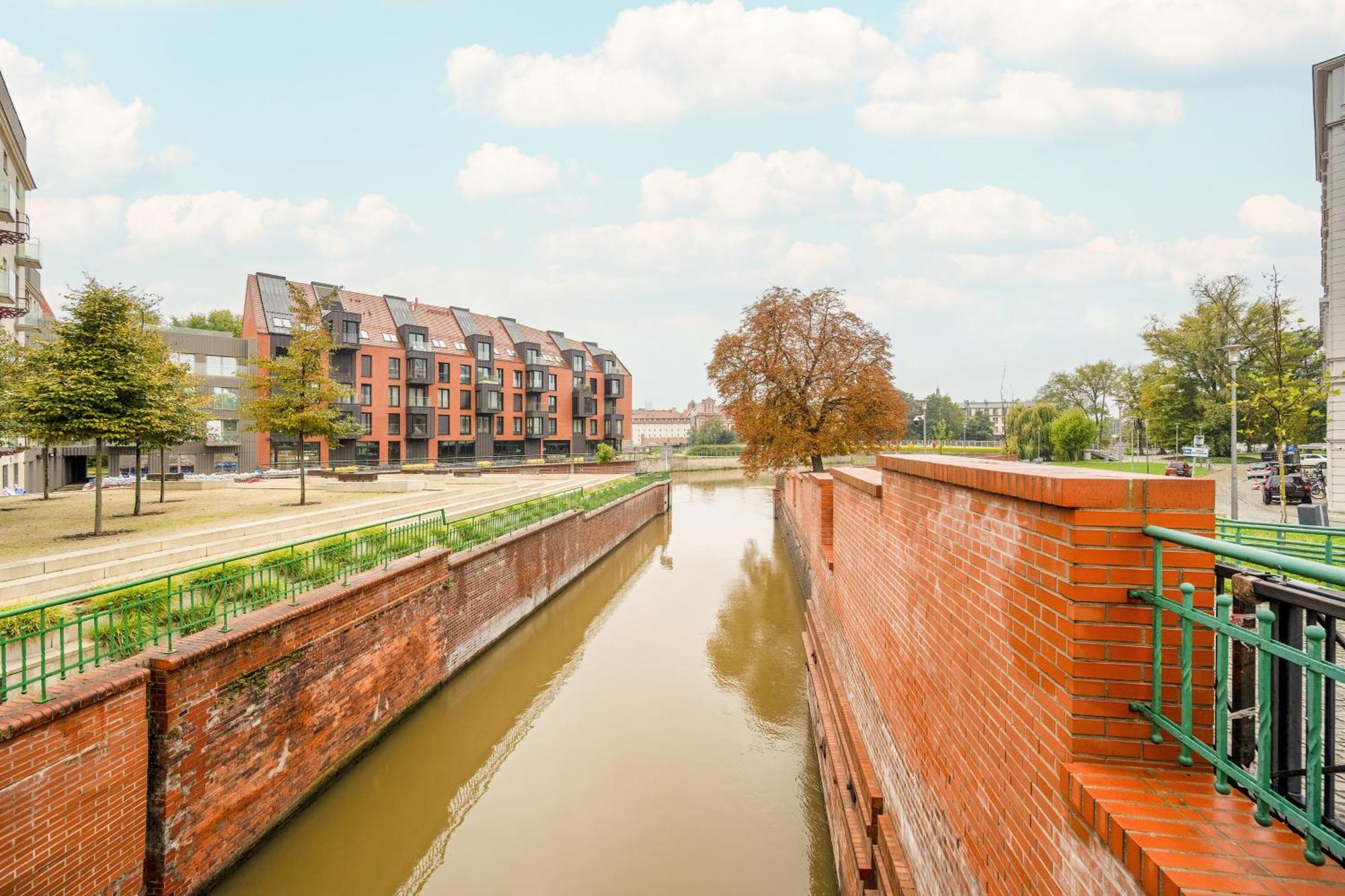 Eleganckie Studia Wyspa Slodowa By Noclegi Renters Wrocław Eksteriør bilde