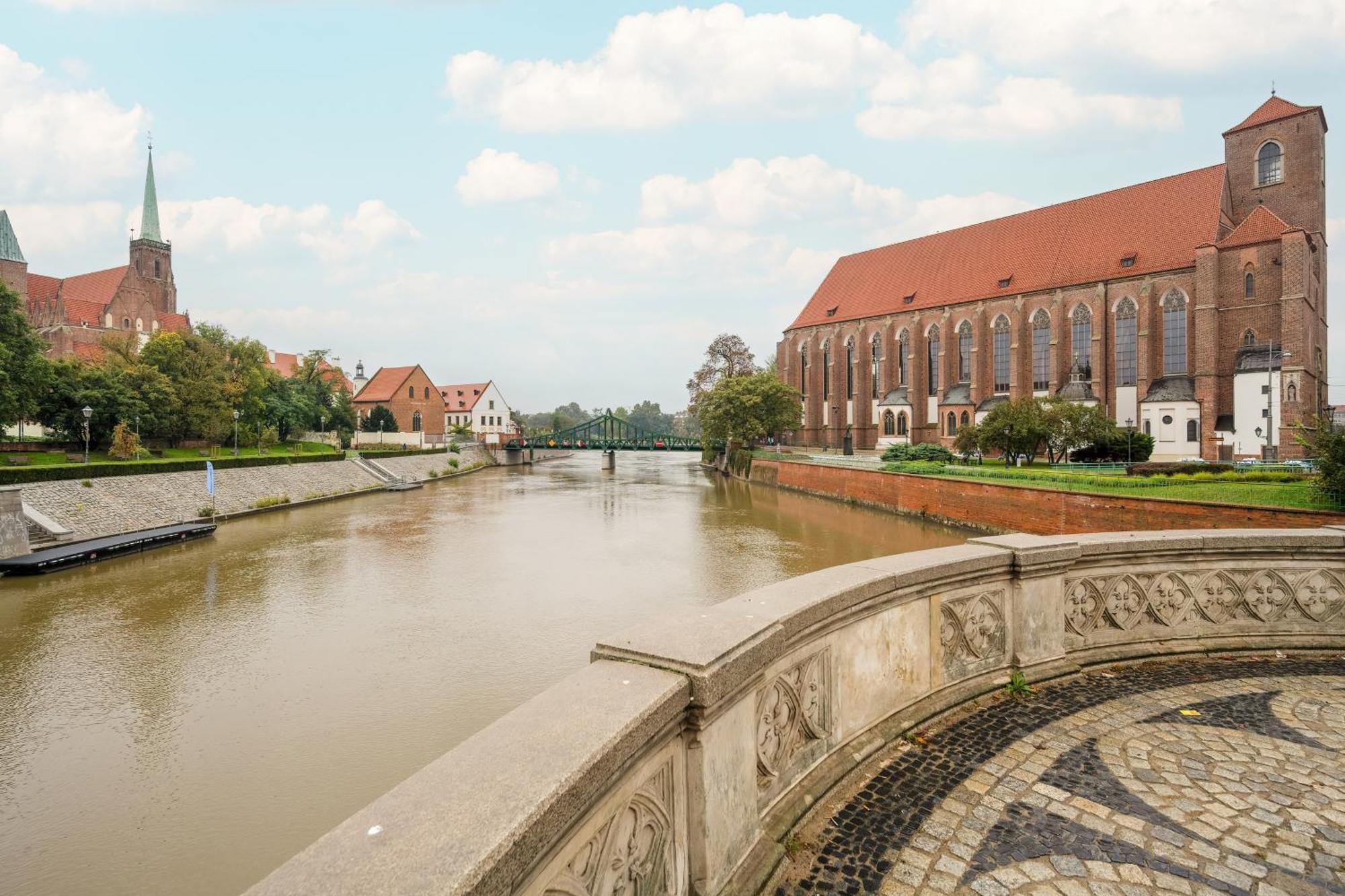 Eleganckie Studia Wyspa Slodowa By Noclegi Renters Wrocław Eksteriør bilde